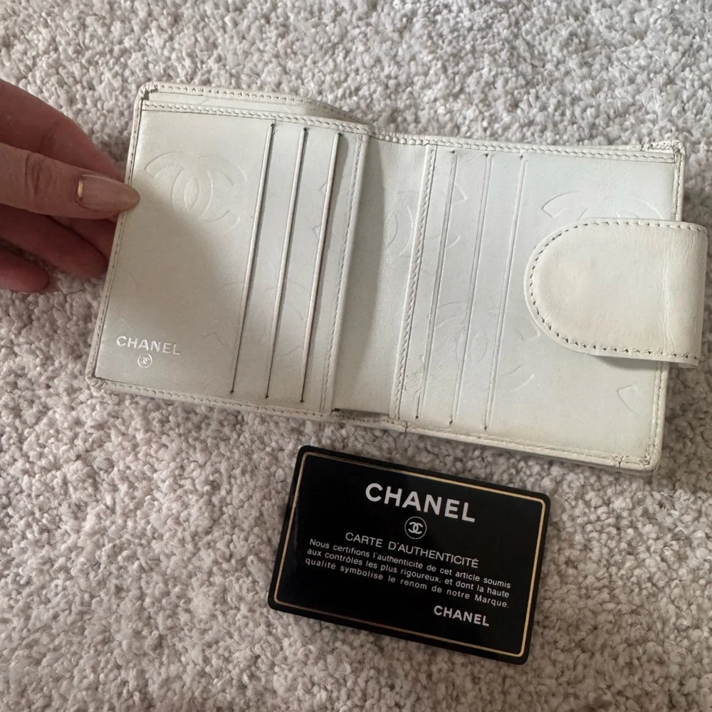 Chanel Python Wallet - Picture 4 of 6